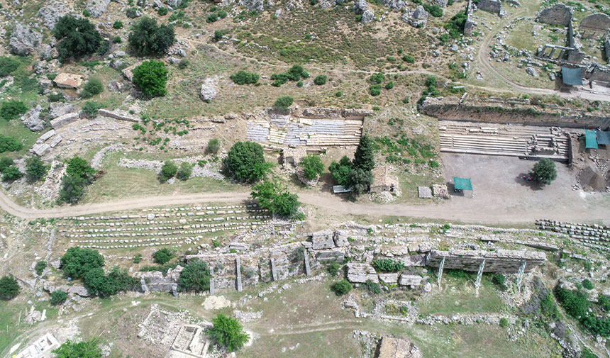 10 bin kişilik stadyum gün yüzüne çıkarılıyor 4