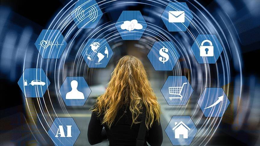 Google'ın eski CEO'sundan yapay zeka uyarısı: Teröristlerin elinde tehlikeye dönüşebilir 1