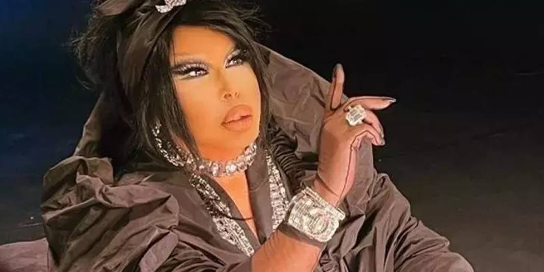 Bülent Ersoy'un servetinde yok yok: 30 metrelik yatı, iş makineleri, benzin istasyonu ve dahası... 5