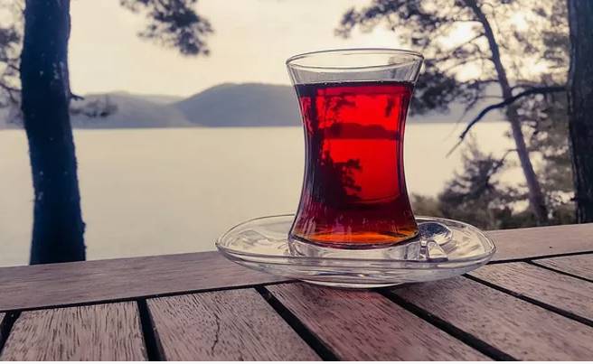 Türkiye'de çayı en çok tüketen illerin sürpriz listesi ortaya çıktı: Karadeniz ilk 20'de yok 6