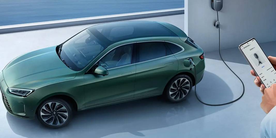 Birçok kişi adını bile bilmiyor! Aito satışlarda BMW ve Mercedes'i solladı 2