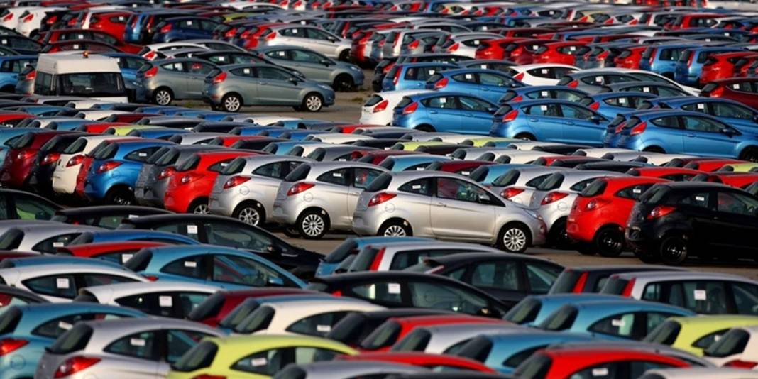 İkinci elde en hızlı değer kaybeden otomobiller açıklandı 3