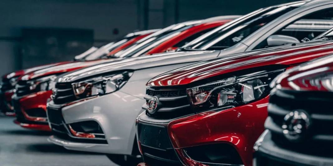 İkinci elde en hızlı değer kaybeden otomobiller açıklandı 2