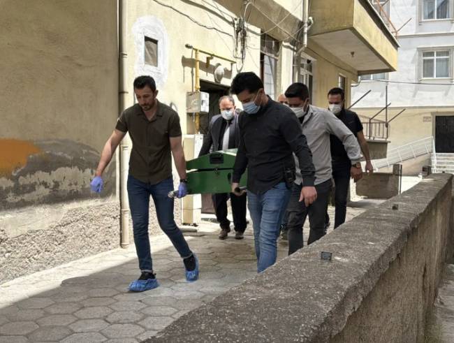 Buzdolabındaki poşetlerden parçalanmış erkek cesedi çıkmıştı: 11 yıllık cinayetin detayları kan dondurdu! 2