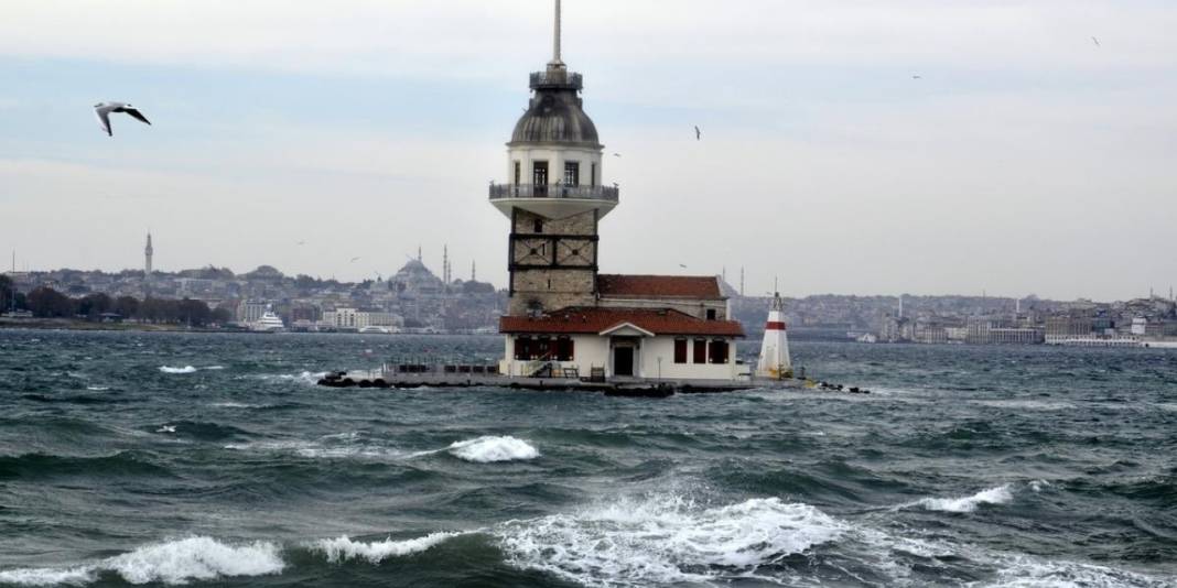 AKOM İstanbul'u saat vererek uyardı! Sakın dışarı çıkmayın 9