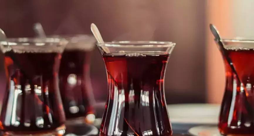 Türkiye'de çayı en çok tüketen illerin sürpriz listesi ortaya çıktı: Karadeniz ilk 20'de yok 22
