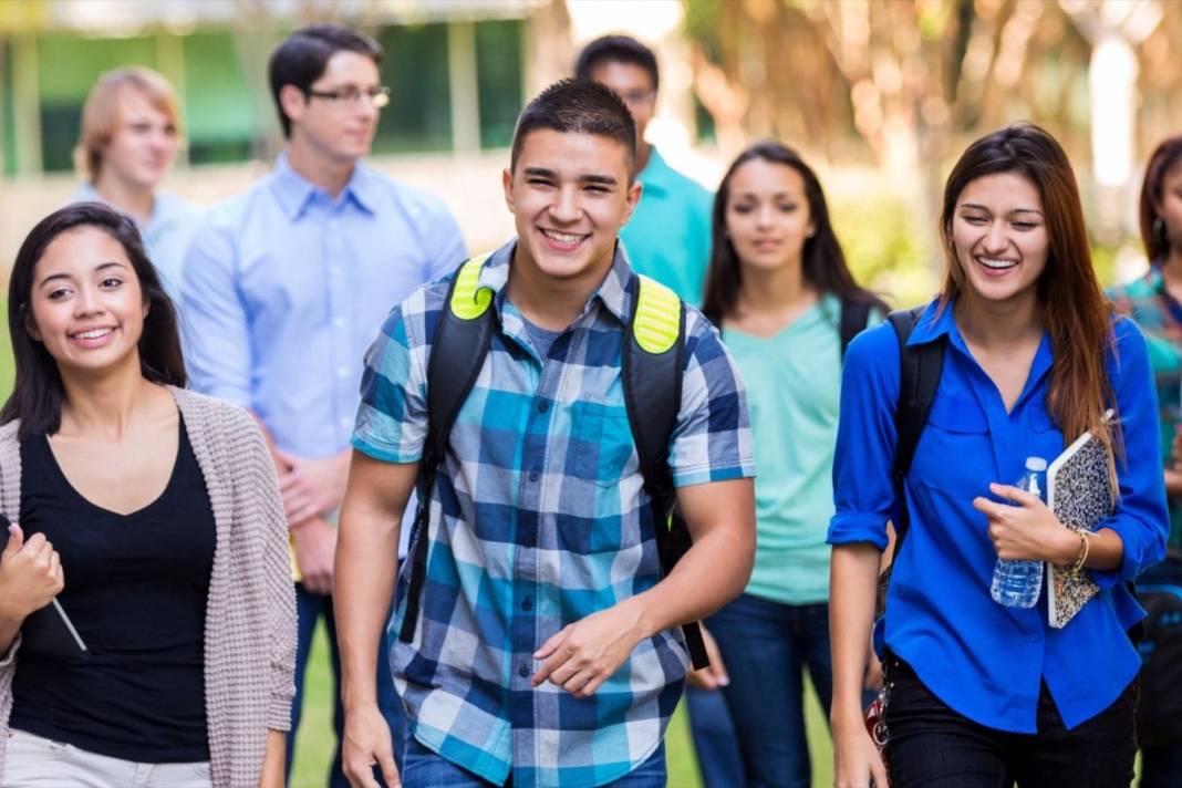 Türkiye’nin en öğrenci dostu şehirleri! İlk 10 öğrencilerin hayallerini süslüyor 10