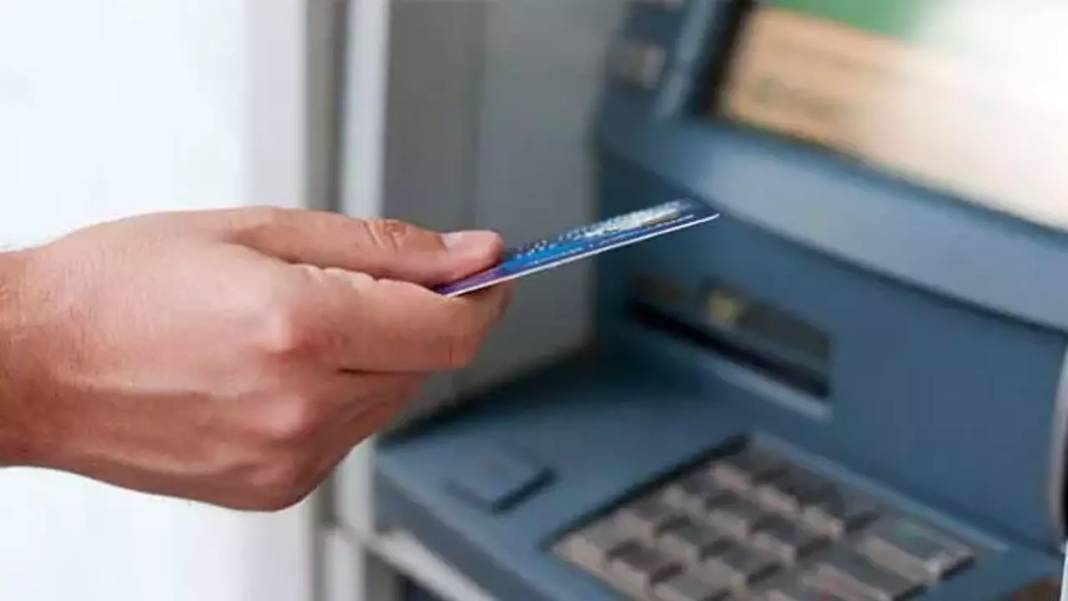 O bankadan flaş karar: ATM'den para çekme limitini değiştirdi 4