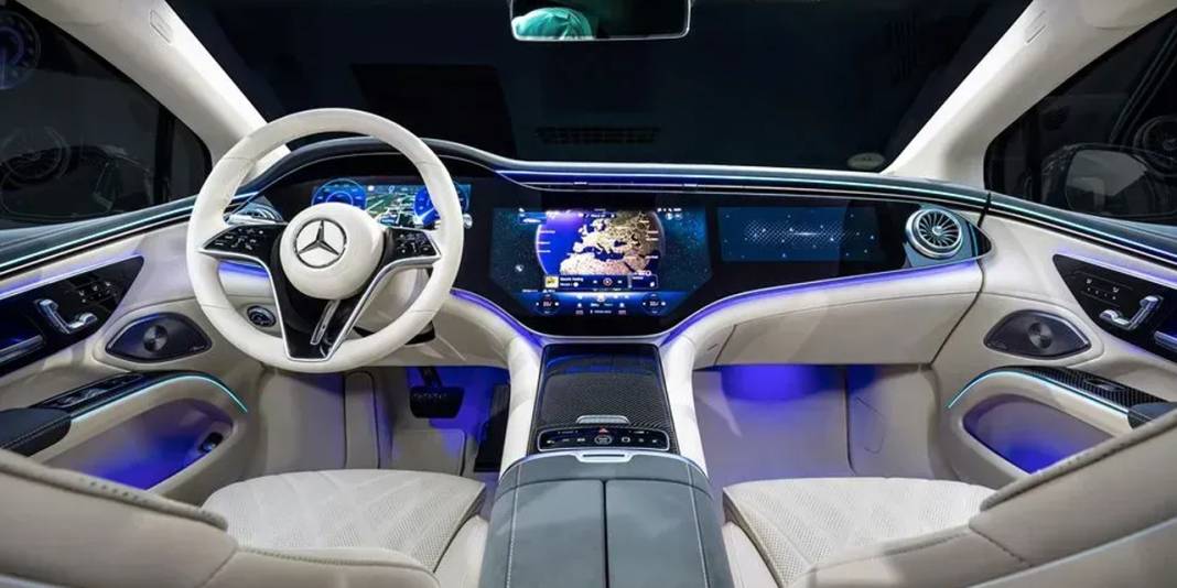 Mercedes ezber bozdu! 80’lerin efsane dizisi Kara Şimşek gerçek oldu 2