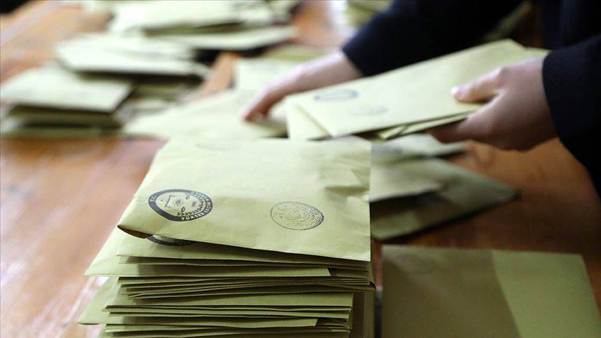 Son seçim anket sonucu ortaya çıktı: Yüzde 6 oy kaybetti geri planda kaldı 7