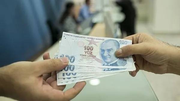 Bankaların faiz geliri rekor kırdı: Kredi ve kart borçları zirvede 25