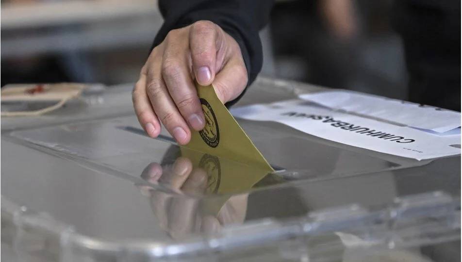 AK Parti mi CHP mi? Bomba seçim anketinin sonuçları ortaya çıktı 14