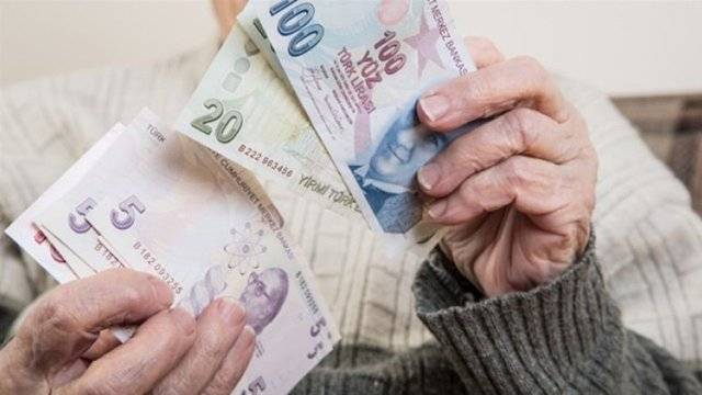 Emekliye zamlı maaş takvimi belli oldu: İşte gün gün ödeme tarihleri 11