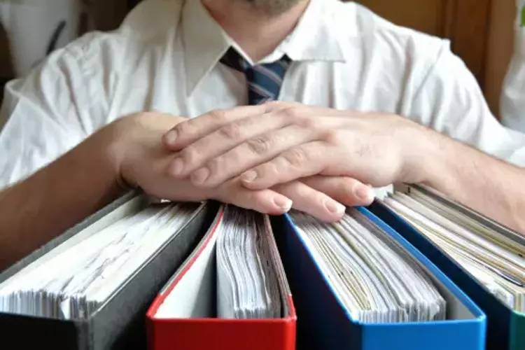 Yıllık izin planı yapanlar dikkat: Ekstra 4 gün izin alabilirsiniz 12