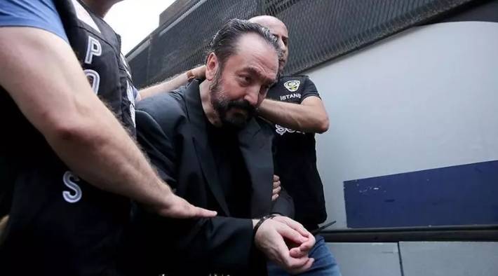 Adnan Oktar'ın son hali ortaya çıktı! Avukatı övgülerle paylaştı 8