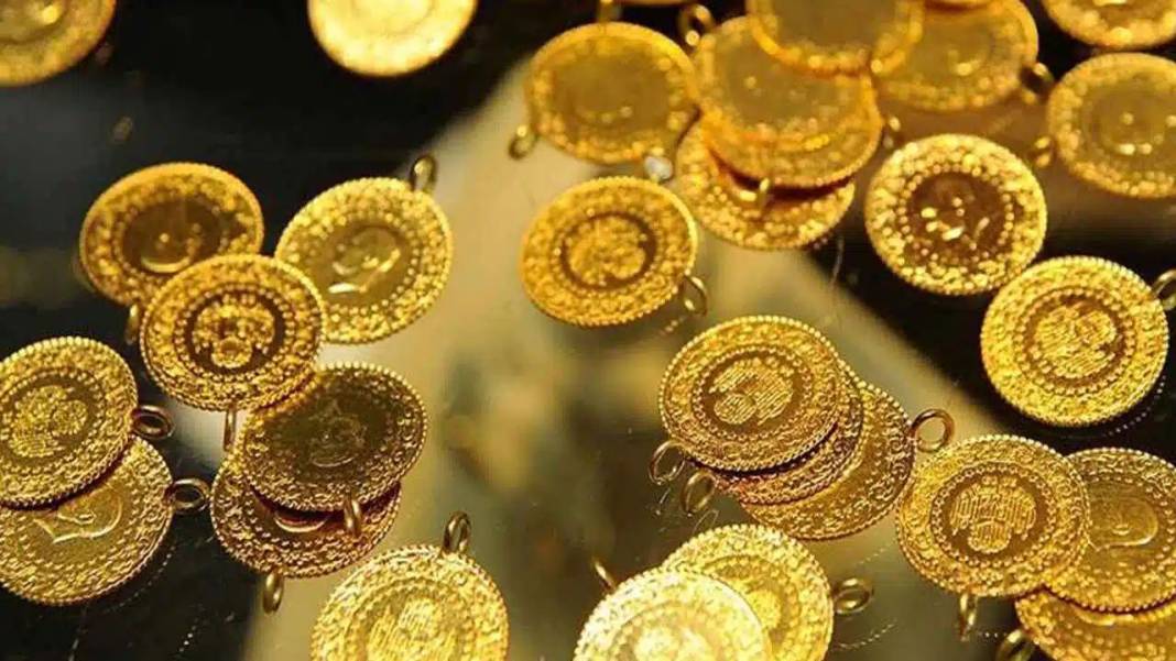 İslam Memiş perşembe gününü işaret ederek 'altında depreme hazır olun' dedi 11