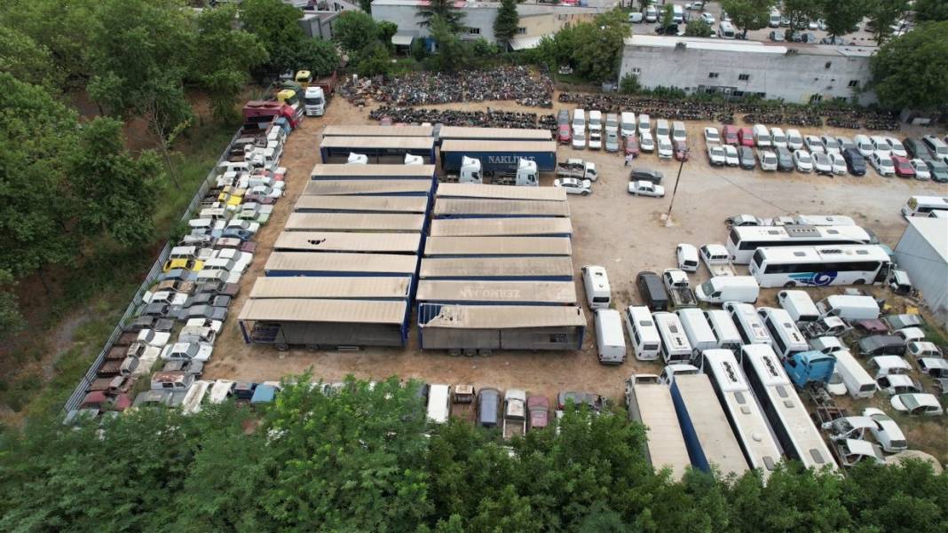 Trafikten men edilen araçlar için yeni dönem: 6 ay içinde satılacaklar 12
