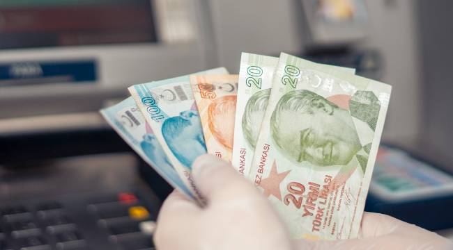 Bankaların faiz geliri rekor kırdı: Kredi ve kart borçları zirvede 14