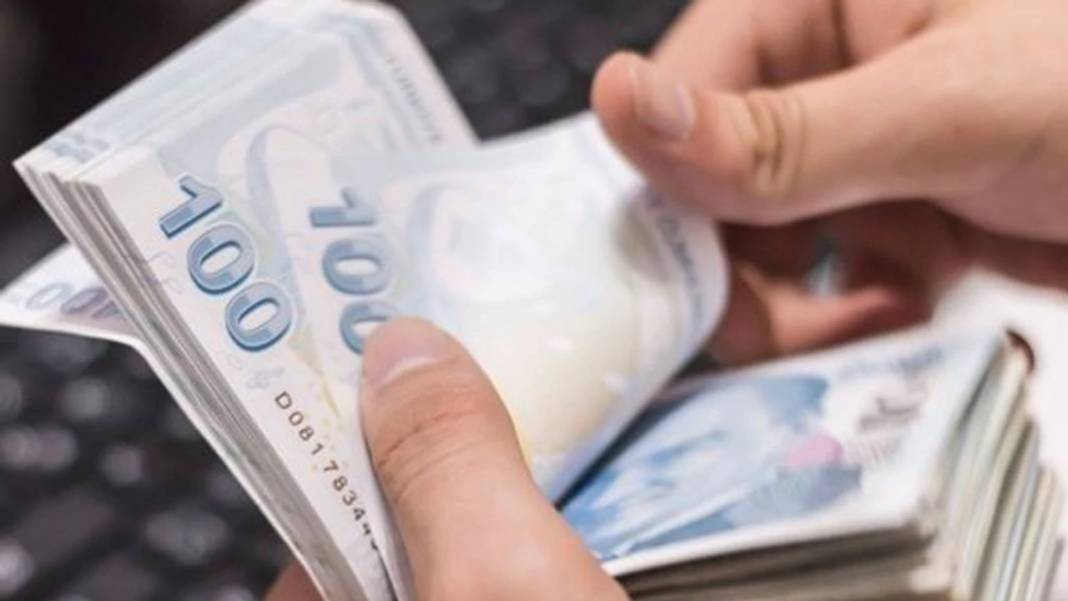Bankaların faiz geliri rekor kırdı: Kredi ve kart borçları zirvede 7