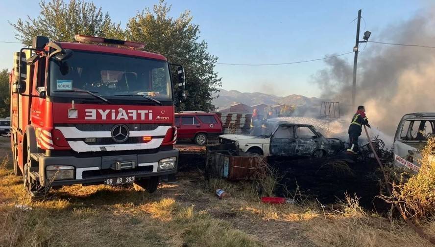 Yediemin otoparkında korkutan yangın: 35 araç alev alev yandı 2