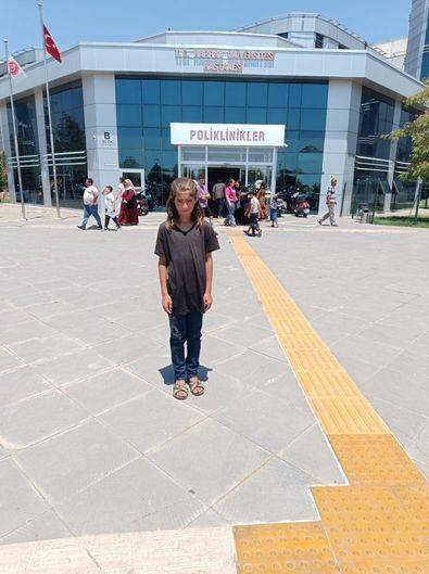 Zeynep Sut'un babası olay gününü anlattı: Kan izleri ve terlik detayı! 12 yaşındaki Zeynep dere yatağında ölü bulunmuştu 4