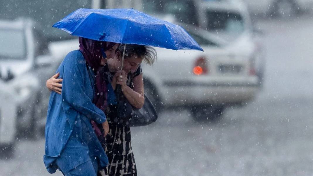 Meteoroloji "sağanak geliyor" dedi: Bu illerde yaşayanlara "şemsiye" uyarısı 1