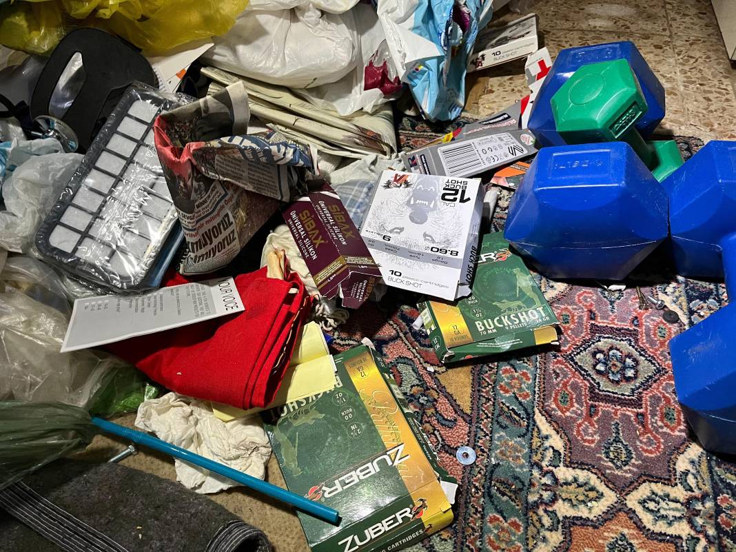 İzmir’de kanlı saldırıyı gerçekleştiren 16 yaşındaki Eren Bigül'ün dedesi konuştu: Odasındaki o detay dikkat çekti 4