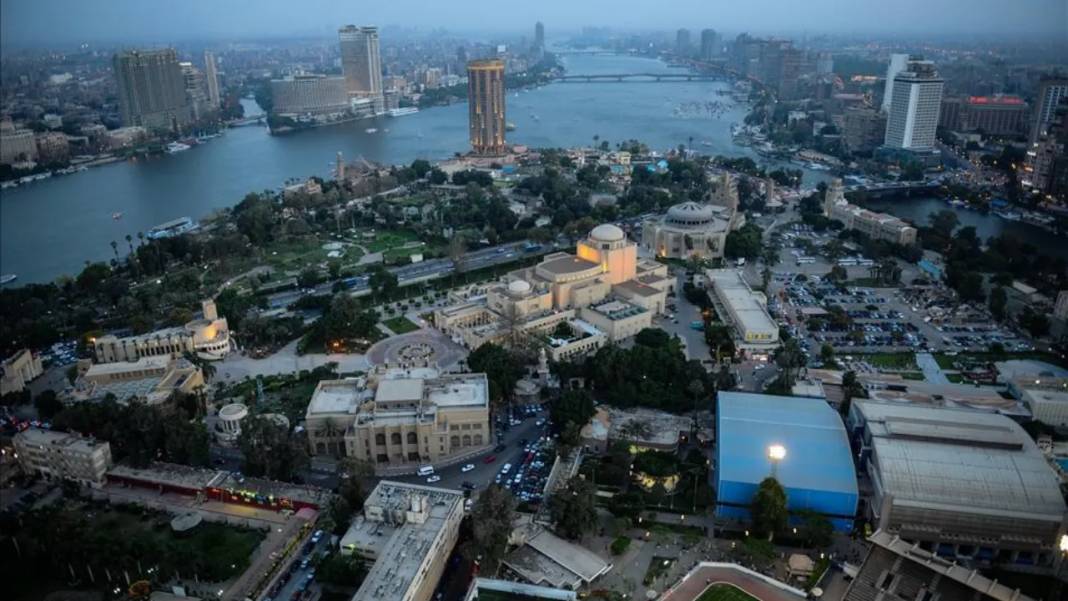 En kalabalık şehir artık değişti: İşte İstanbul'un listedeki yeri 15