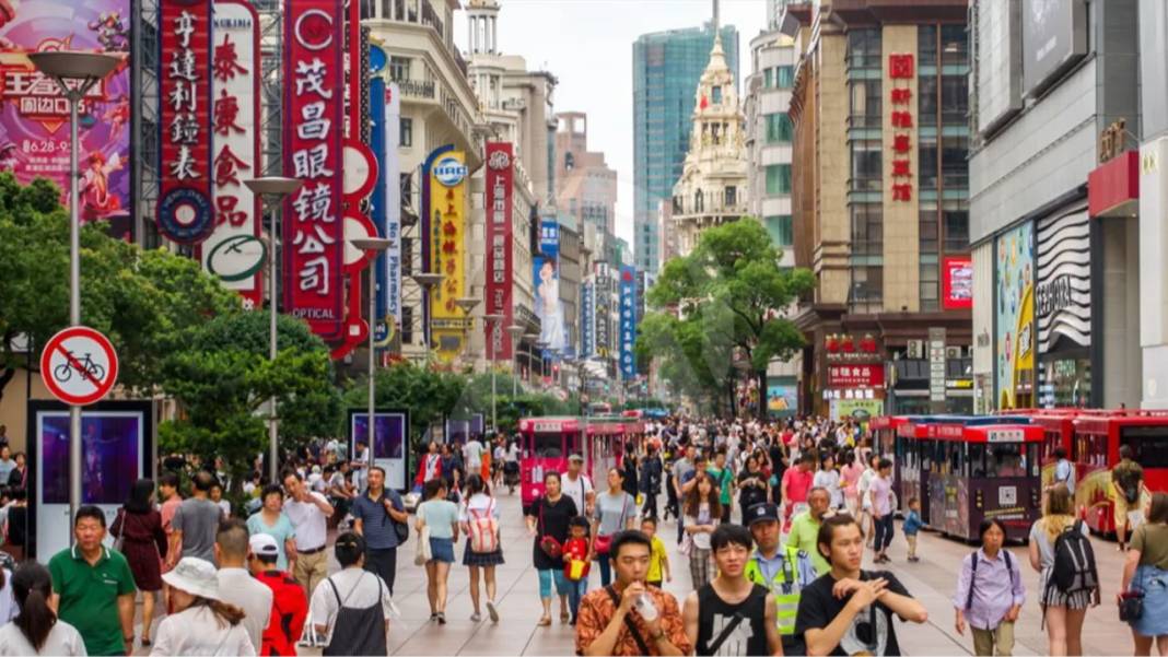 En kalabalık şehir artık değişti: İşte İstanbul'un listedeki yeri 14