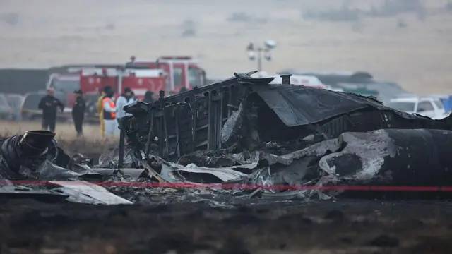 Sanat dünyasından şehit askerler için tek yürek 9