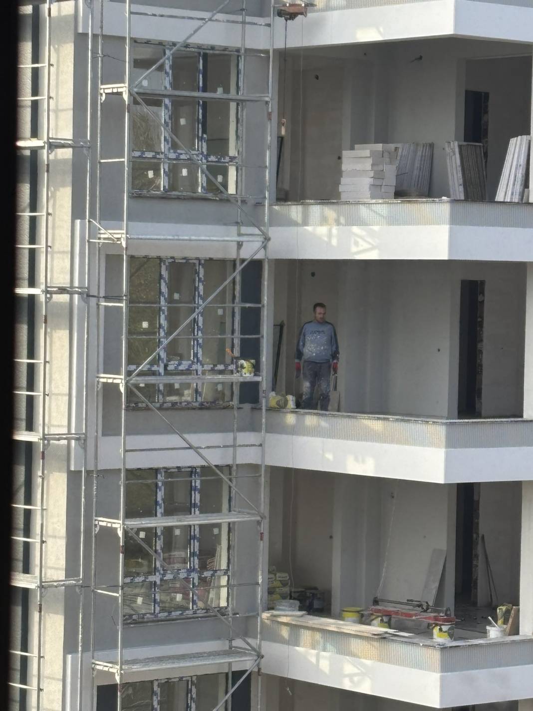 Saat 09.05 yine hayat durdu! Tüm ülkede sirenler çaldı 10