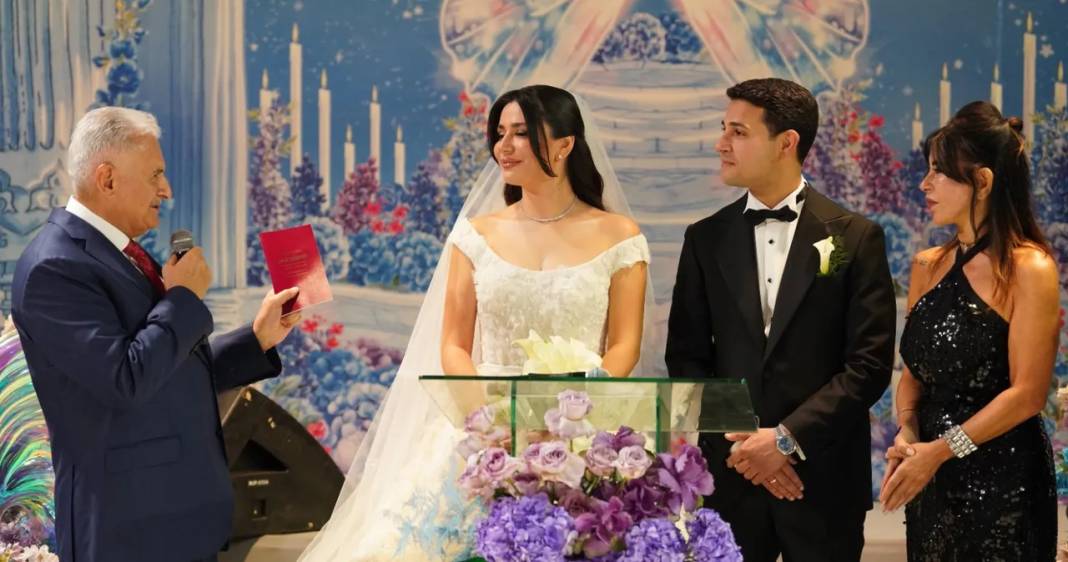 Siyaset arenası bu düğünde buluştu: Kılıçdaroğlu, Soylu, Yıldırım aynı karede! Nikah cüzdanını Binali Yıldırım verdi 3