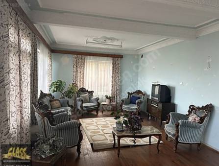 Leyla ile Mecnun'un unutulmaz evi satışta! İşte değeri... 8