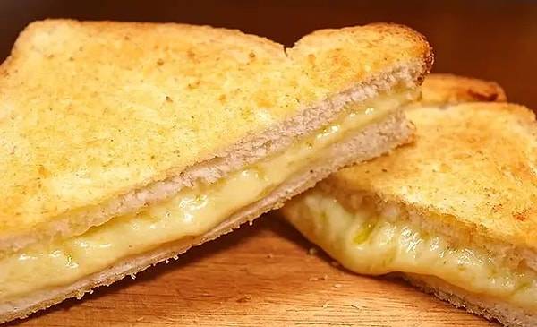 Sokakta tüketilmesi riskli 10 gıda: Uzmanı açıkladı 7