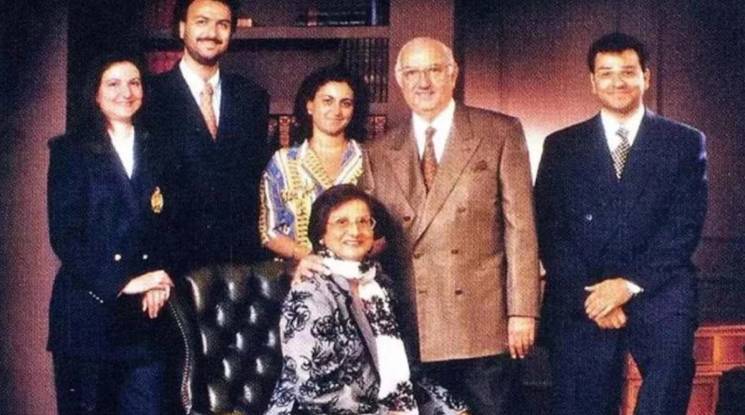 Dünyanın en zengin 10 ailesi açıklandı: Zirvedeki ailenin serveti tam 513 milyar! 11