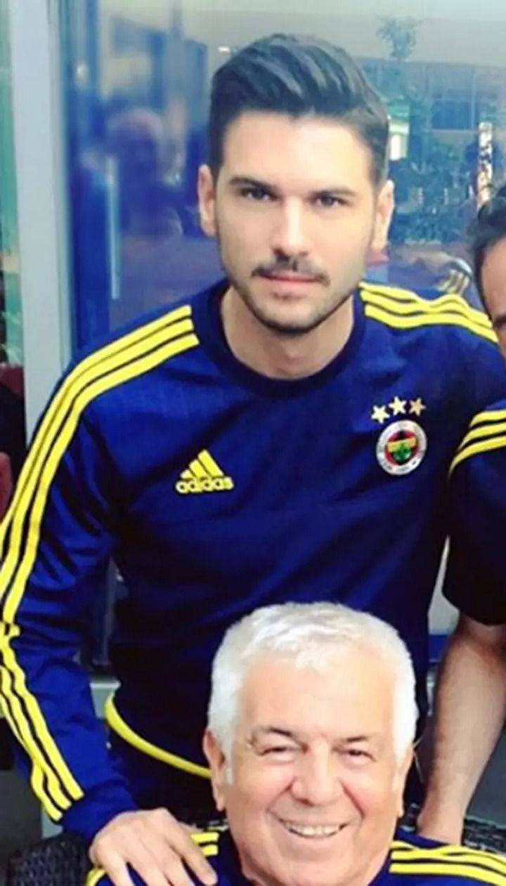 Ünlüler hangi takımları tutuyor? Dev liste çıkarıldı 21