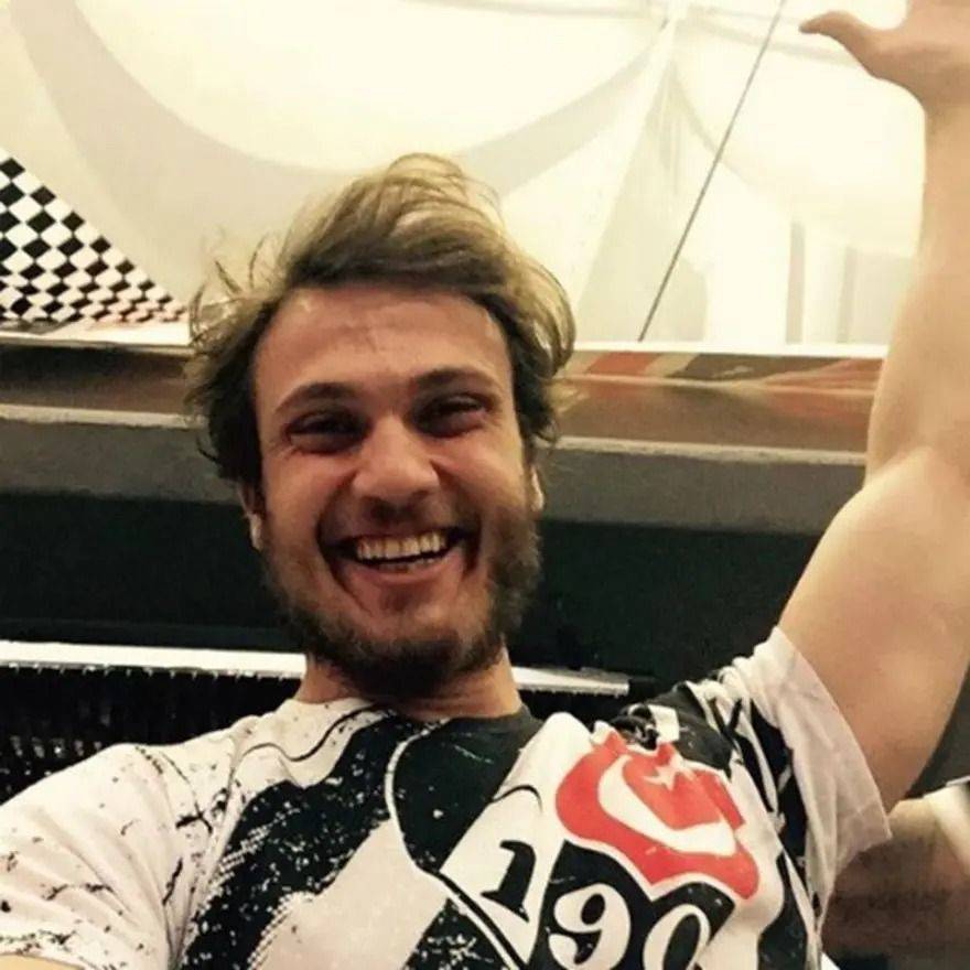 Ünlüler hangi takımları tutuyor? Dev liste çıkarıldı 28