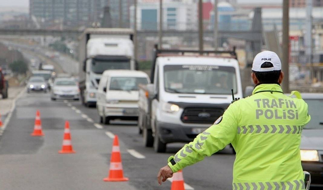 Bayramda gezecek olanlar dikkat! Yollarda radarlar ve hız sınırları değişti 5