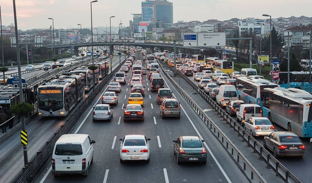 Bayramda gezecek olanlar dikkat! Yollarda radarlar ve hız sınırları değişti 7