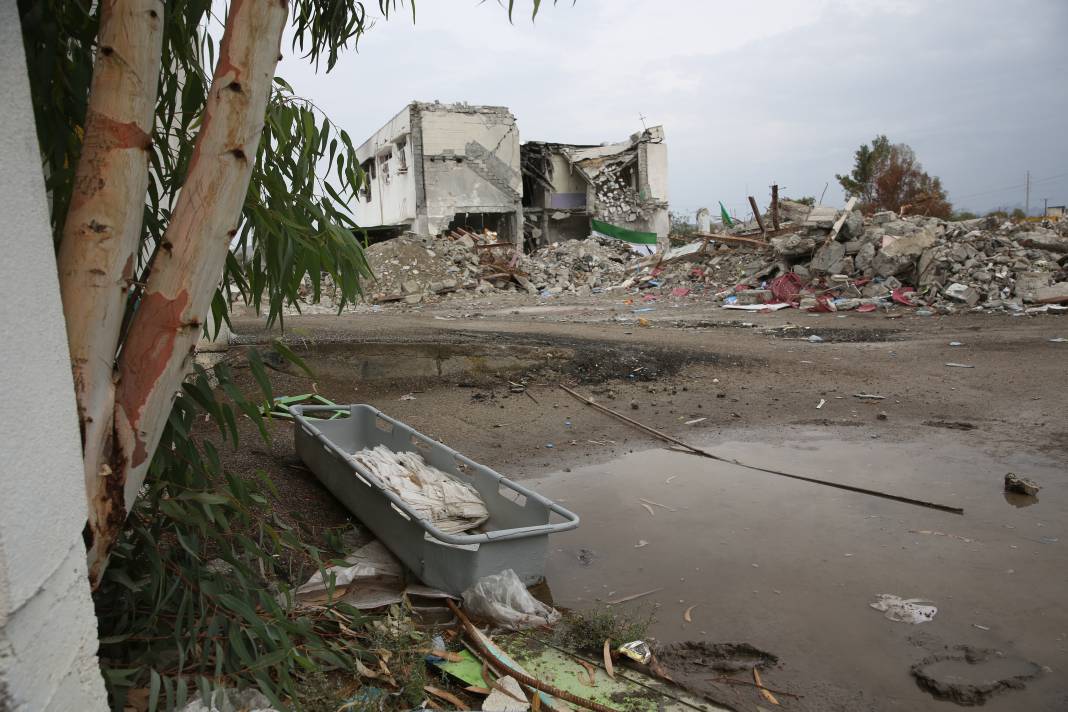 ABD İsrail saldırısında 185 öğrenci ve öğretmen can vermişti: O enkaz görüntülendi 2