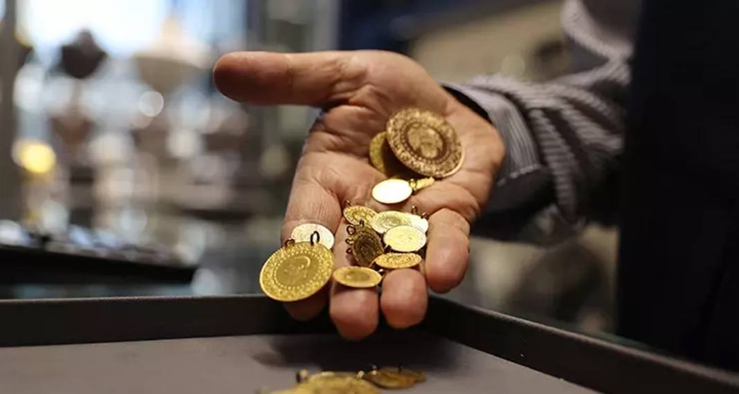 İslam Memiş'ten altın için 'sert düşüş' uyarısı 1