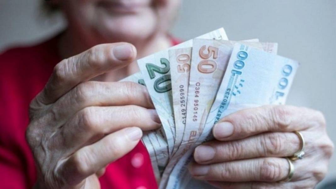 Emekli ve memurun maaşı ne kadar olacak? Temmuz zammında yeni senaryo 6