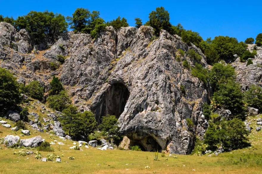 Bu mağaraya giren il değiştiriyor: Bir ucu Eskişehir'de bir ucu Bolu'da 3