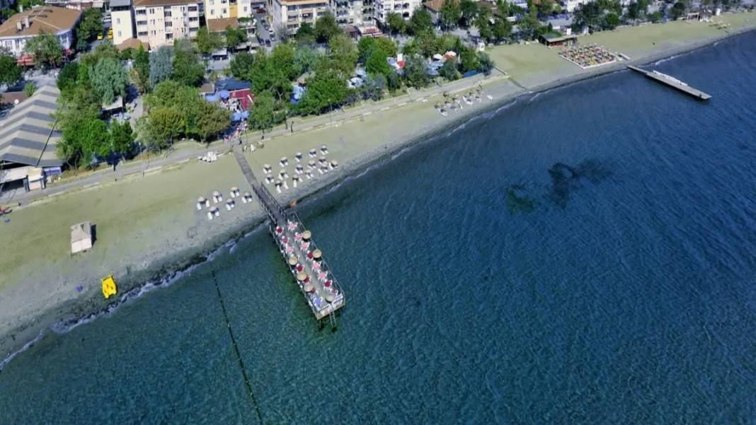 8 ilde denize girmek yasaklandı! Sahillerde kırmızı bayrak 3