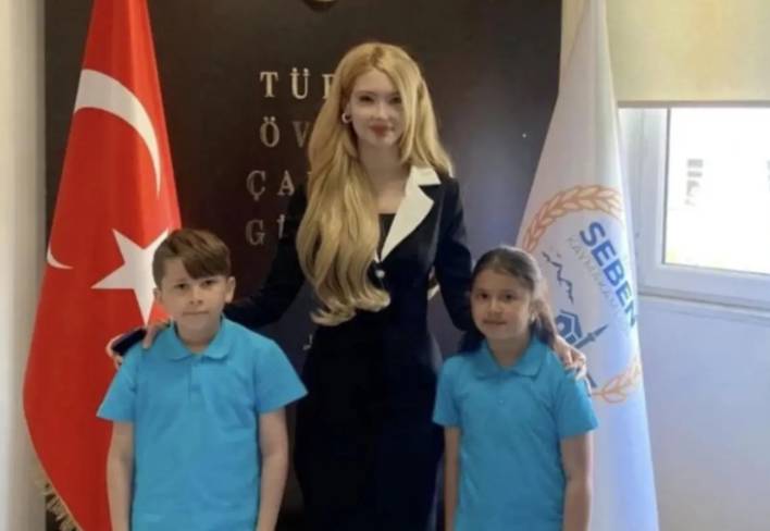 'Barbie Kaymakam' lakaplı Tuğçe Orhan hakkında flaş karar: Yeni görevi belli oldu 2