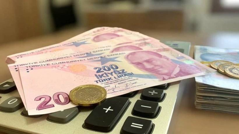 2027 asgari ücret şoku! SGK uzmanı Özgür Erdursun'dan şaşırtan rakam 1