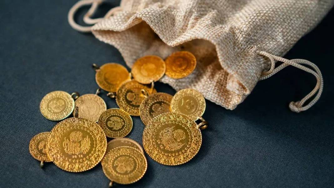 Altın fiyatları güne düşüşle başladı: Gram, çeyrek ve Cumhuriyet altını ne kadar oldu? 6