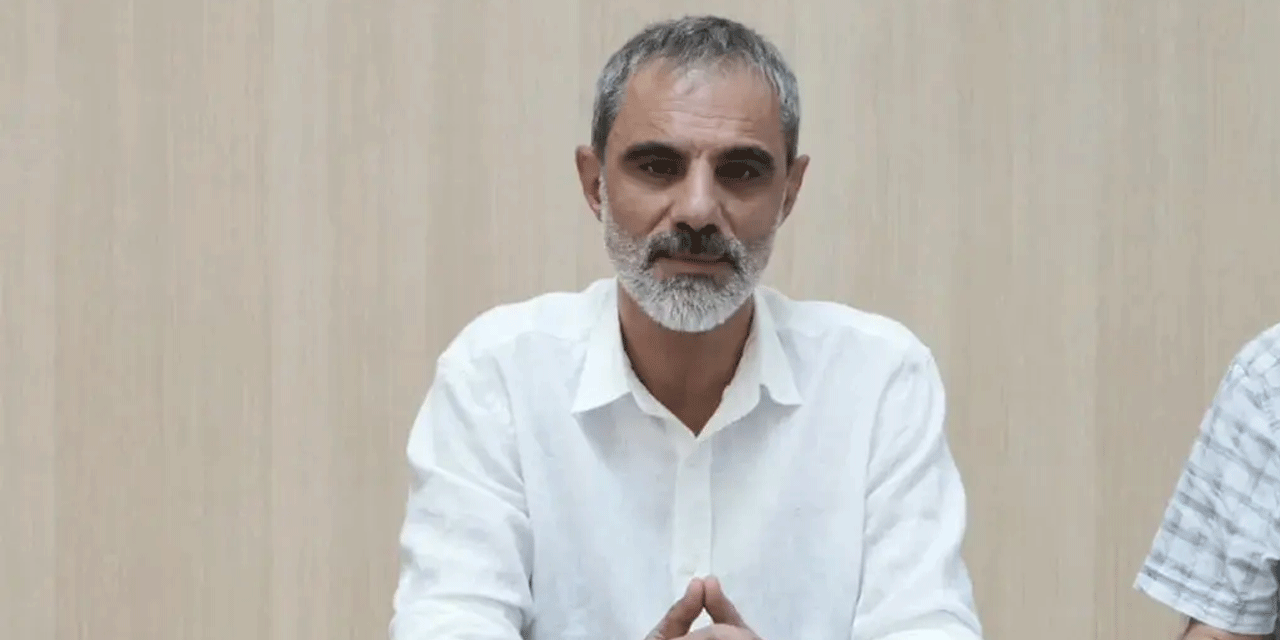 Çok sayıda kentte ev baskını: Kayapınar Belediye Başkanı gözaltına alındı