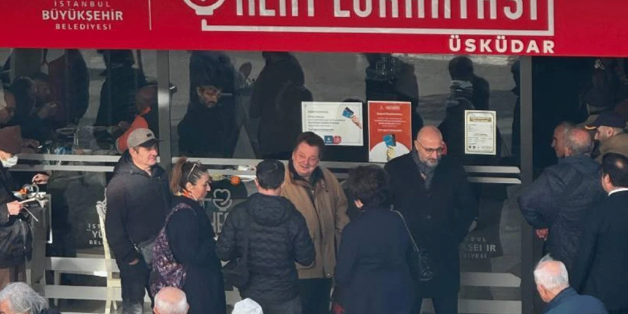 Vedat Milor, bu defa Kent Lokantası'nda yemek yedi