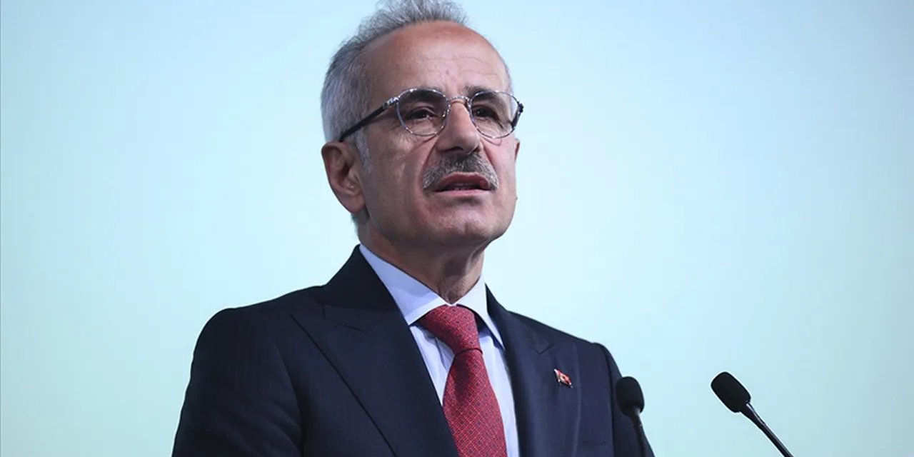 Uraloğlu müjdeyi verdi! Kahta-Siverek yolunda büyük adım: 55 dakikalık yol 25 dakikaya düşüyor